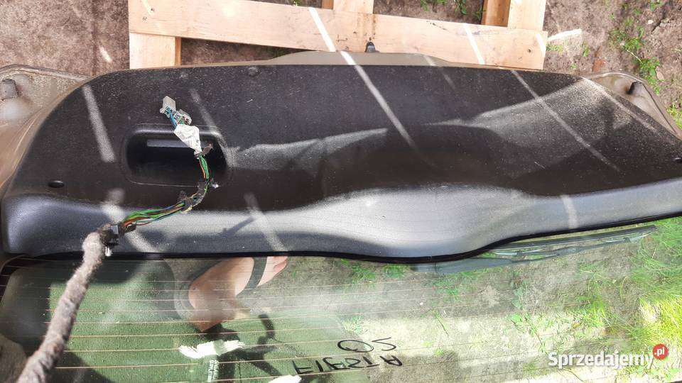 kompletna klapa bagażnika Ford Fiesta mk6 0208 5 Klapy bagażnika dolnośląskie