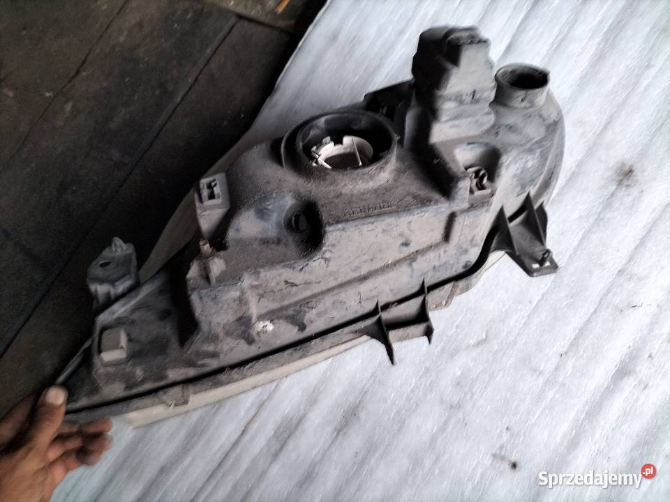 RENAULT MEGANE LAMPA PRZÓD PRZEDNIA PRAWA Kamień-Kolonia