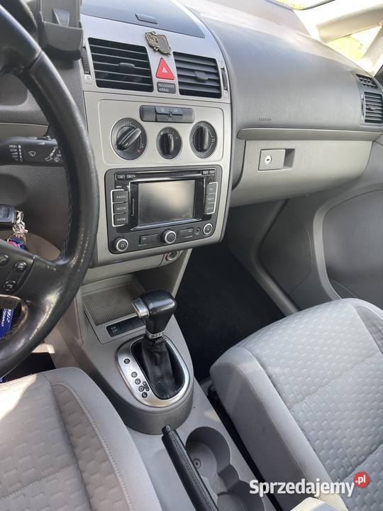 Sprzedam VW TOURAN 19TDI automat DSG navi