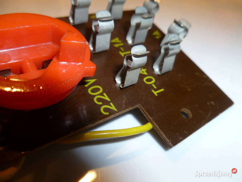 Płytka montażowa zgniazdami bezpiecznikowymi Kraków