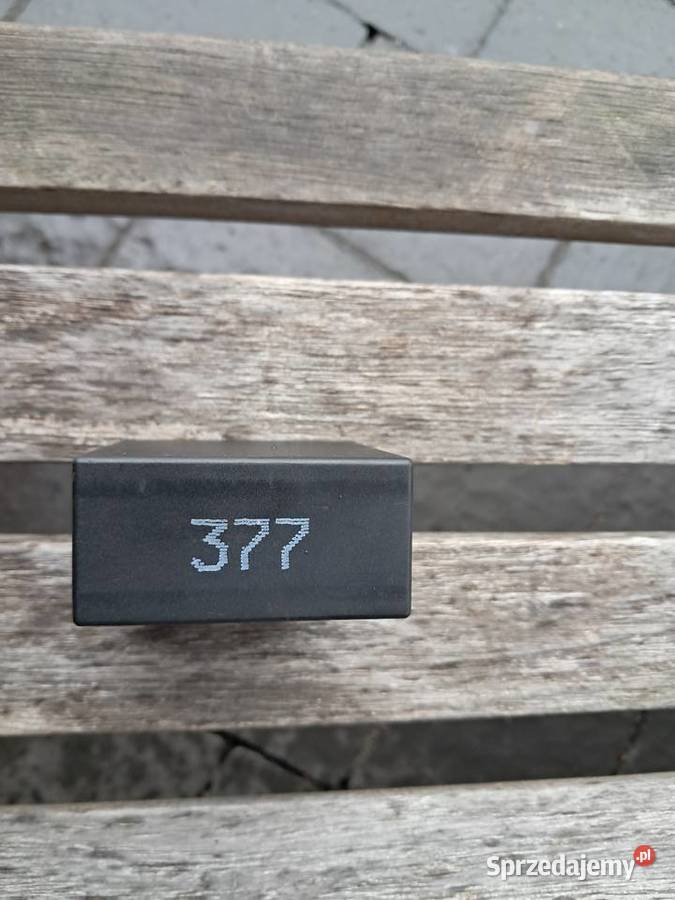 Przekaźnik wycieraczek 4B0955531A 377 Golf A3 osobowe Rybnik sprzedam