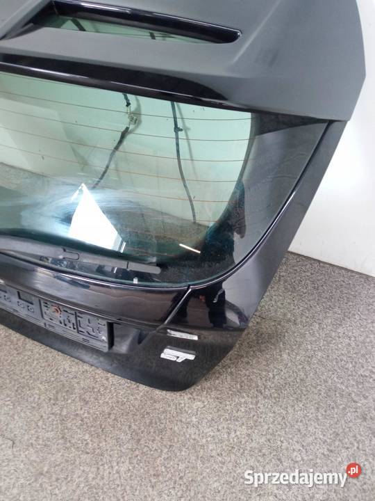 KLAPA TYŁ SZYBA ST DC CZARNA LOTKA Ford Fiesta Rok produkcji 2010 świętokrzyskie