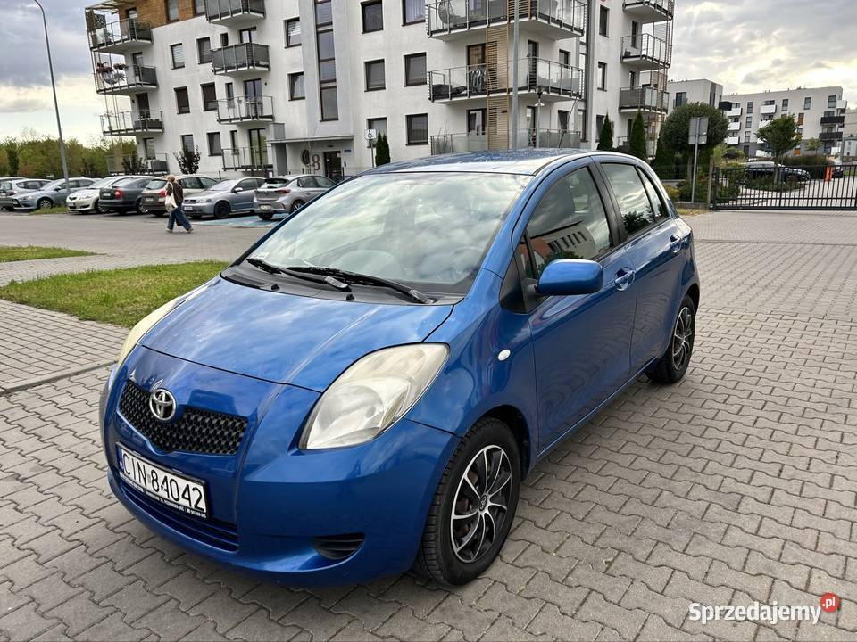 Toyota Yaris 10 benzyna klima sprawna 2006 Inowrocław
