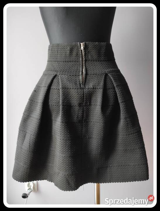 Czarna spódnica HM wysoki stan 38 M czarny