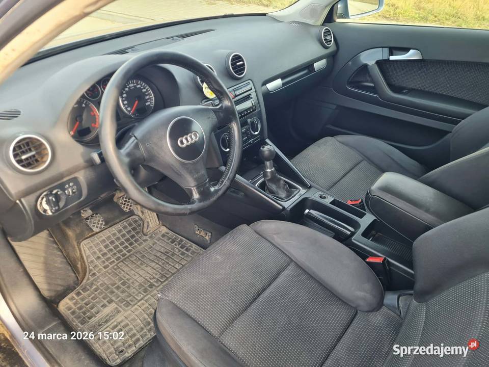 AUDI A3 ładna długie opłaty HAK 105KM