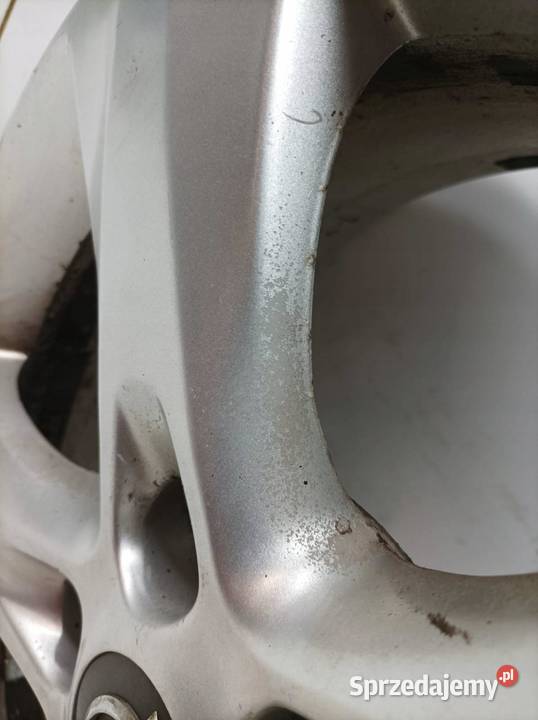 FELGA ALUMINIOWA R17 5X115 ET44 OC66MM 17X7 OPEL sprzedam