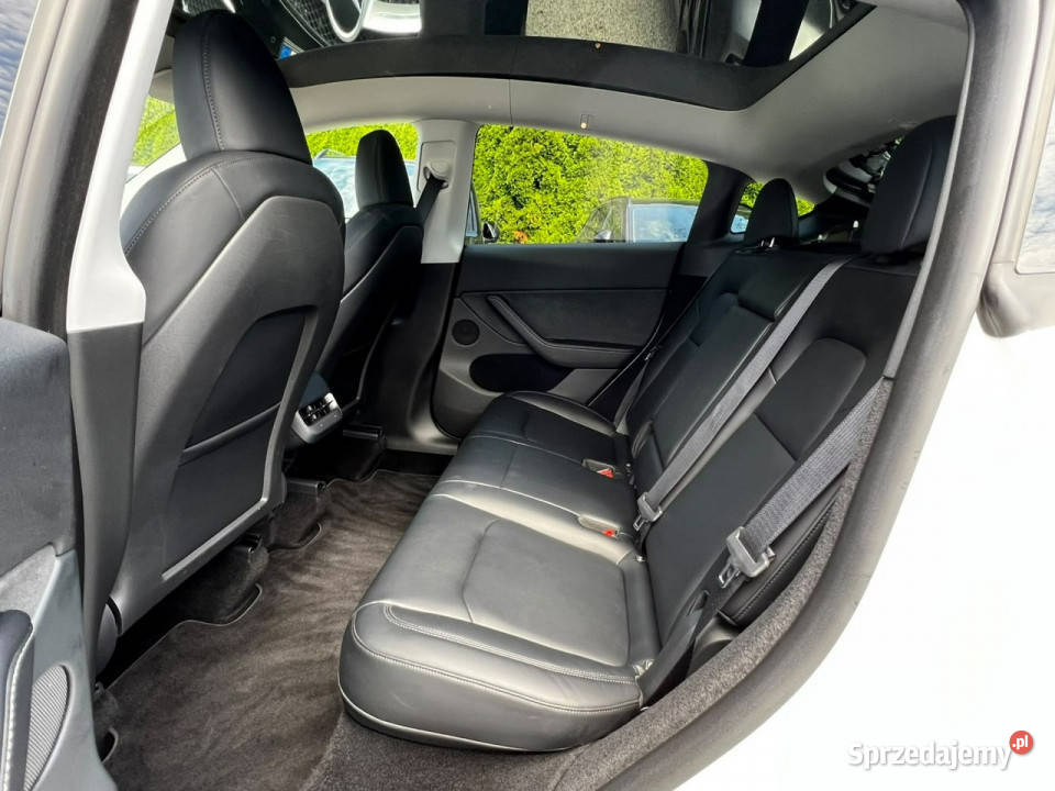 Tesla Y Longe Range RWD nawigacja Baranowo sprzedam