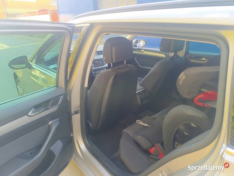 Volkswagen Passat 14tsiEA211 Bezwypadkowy org podgrzewane fotele
