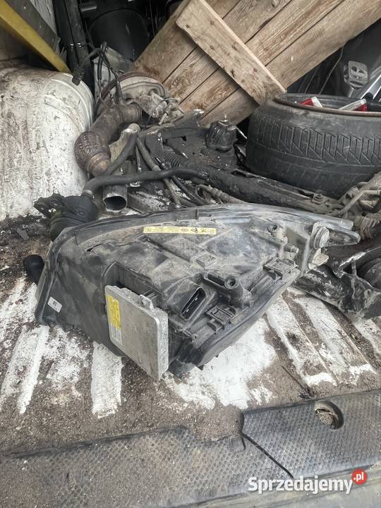 Lampa xenon BMW e90 prawa Części samochodowe Łódź