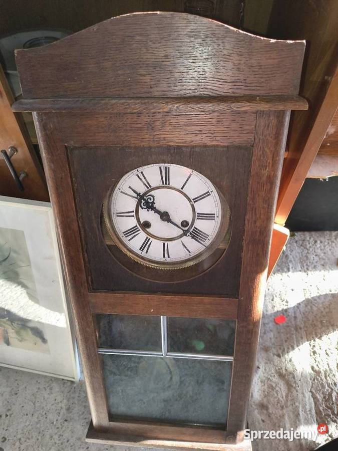 Stary zegar wiszący Chorzew