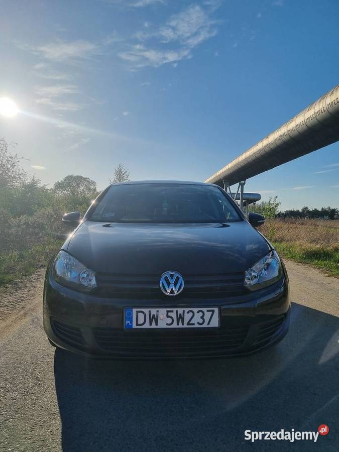 Volkswagen Golf VI 14 benzyna 2010 153 Wrocław sprzedam