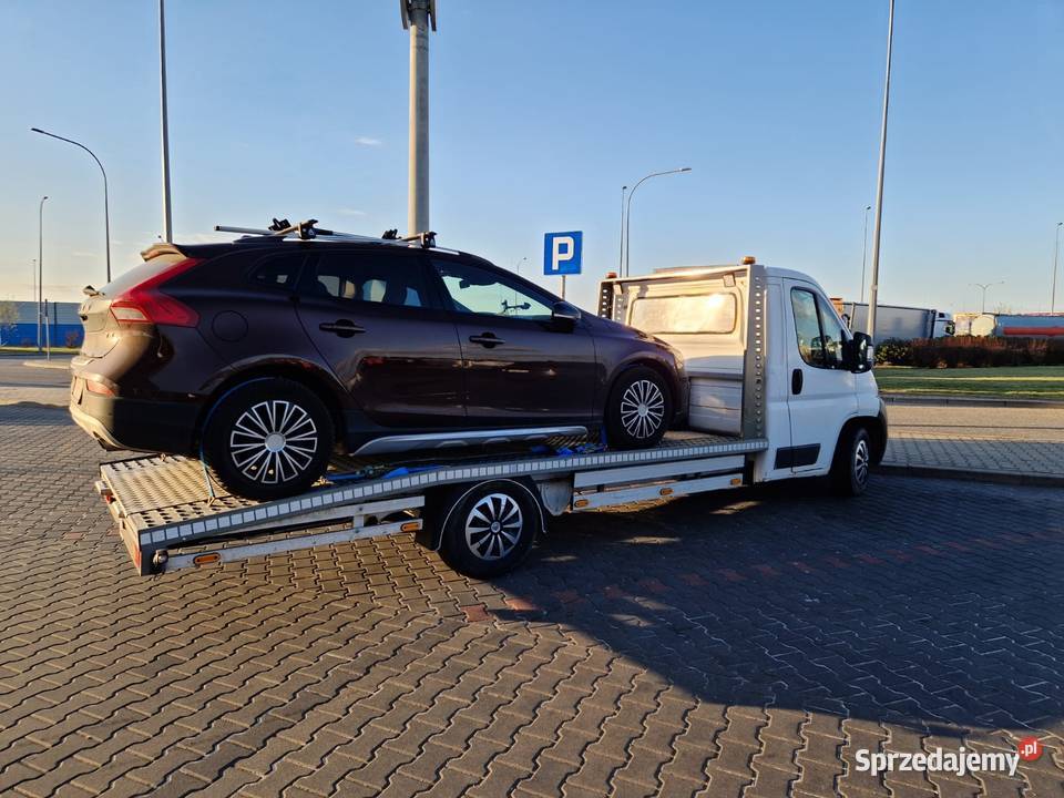 Auto pomoc laweta pomoc drogowa awari holowanie Usługi motoryzacyjne śląskie Katowice usługi moto