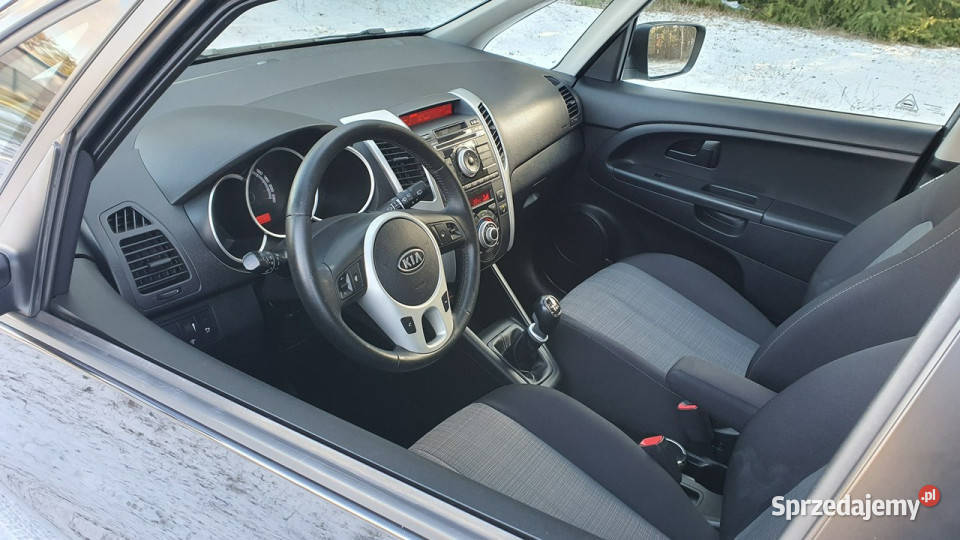 Kia Venga 16 CRDi 128 Climatronic Parktronic garażowany