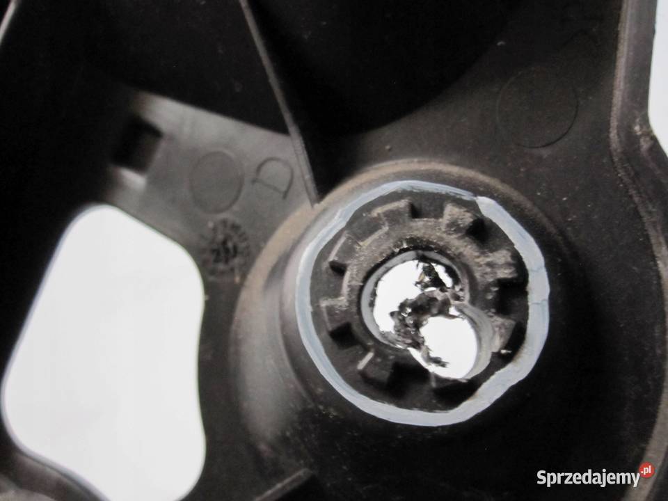 DACIA SANDERO II LIFT 20r ślizg zderzaka prawy