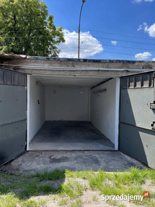 Sprzedam garaż w centrum miasta 19m2 Żyrardów Sprzedaż