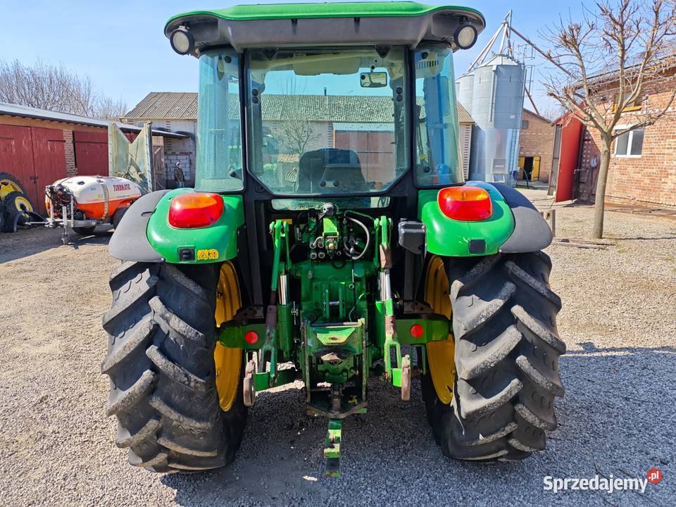 Ciągnik John Deere 5620 Pawlin sprzedam