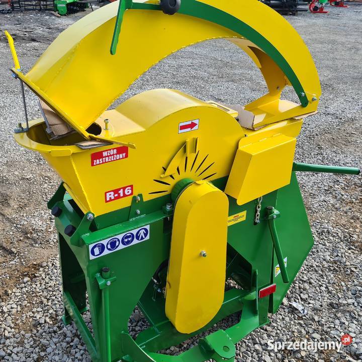 ROZSIEWACZ 1talerz LEJEK 2talerz TYTAN 200 1800l sprzedam