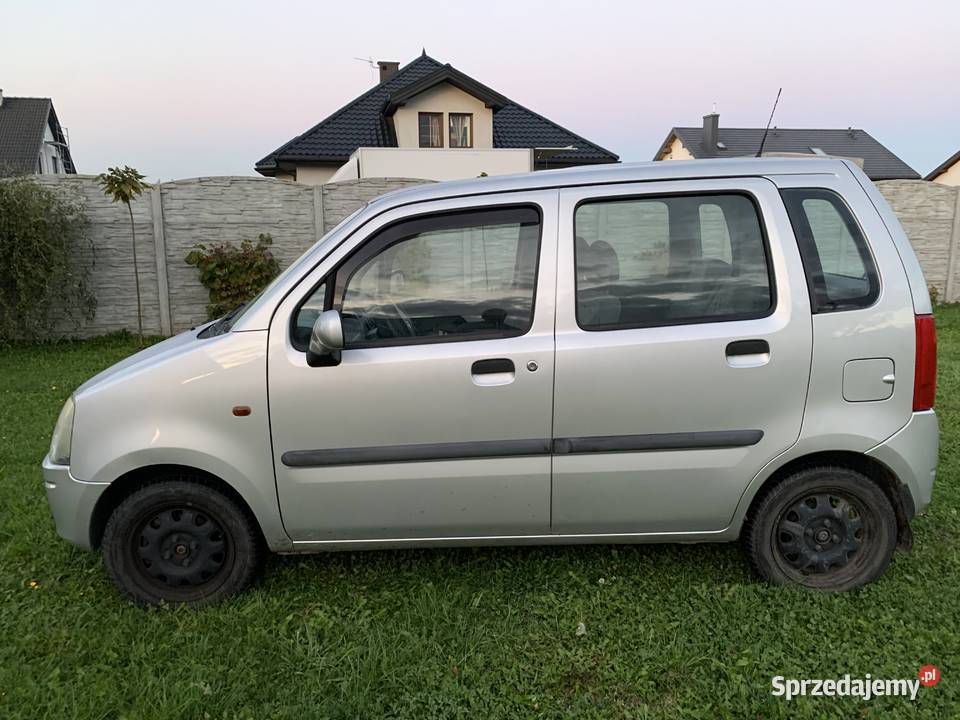 Opel Agila 10 Rok produkcji 2002 Agila Radom