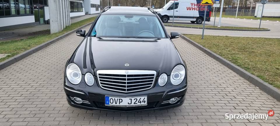 MB E280 Navi Klimatronik Skory Bi Xenon Mercedes-Benz Szczecin