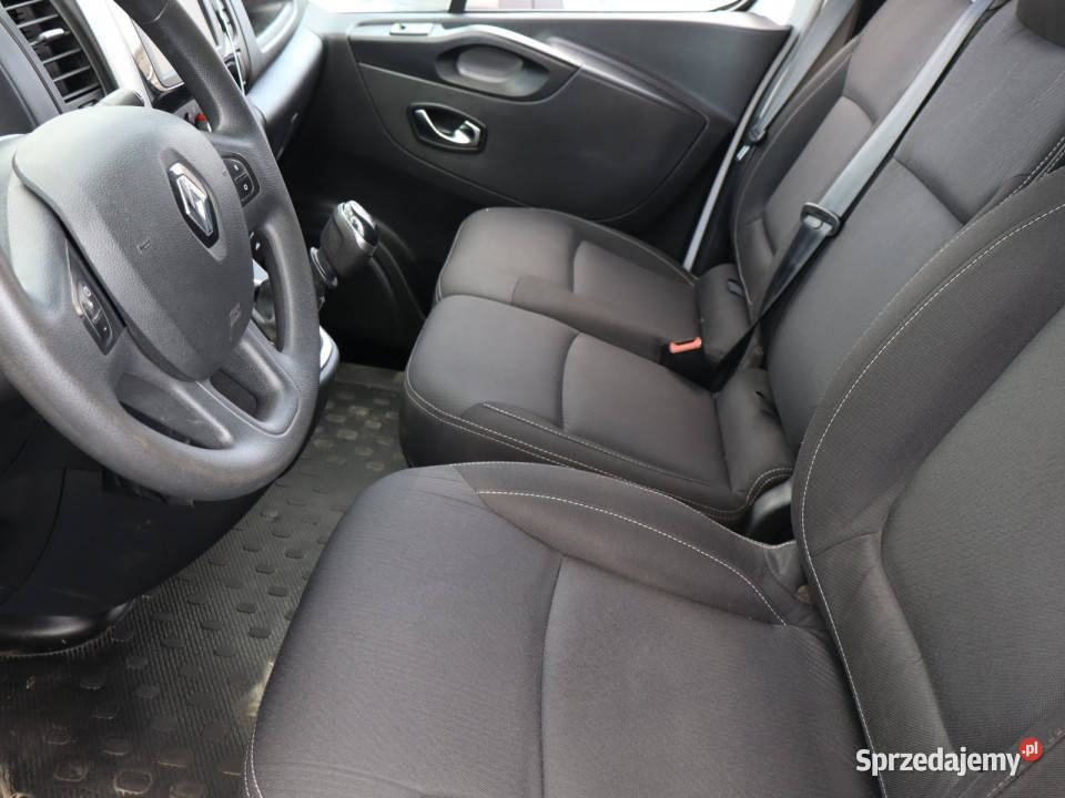Renault Trafic 16 dCi gniazdo USB Bielany Wrocławskie