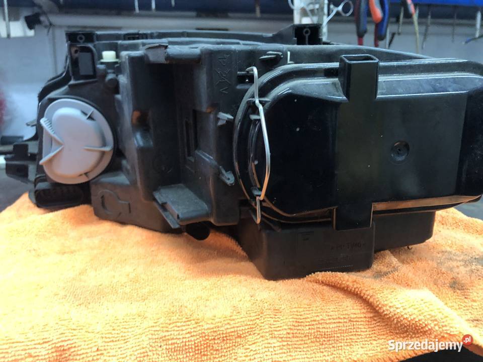 Lampa przednia prawa audi tt 8N zwylla wielkopolskie Rakoniewice sprzedam