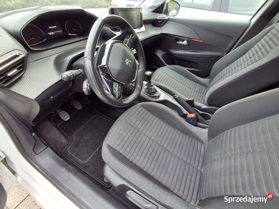 Peugeot 208 pierwszy właściciel bezwypadkowy z 1200cm3 Wola