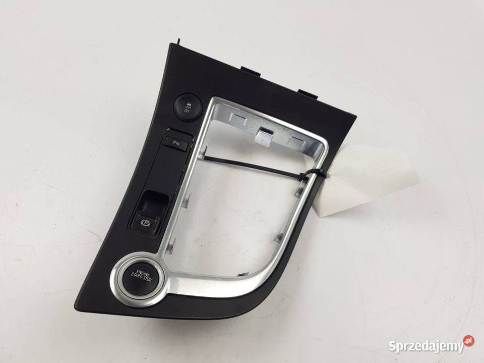 PANEL 12768548 95 III