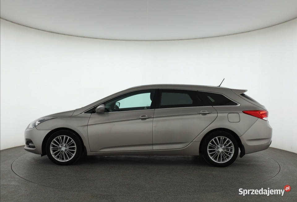 Hyundai i40 17 CRDi 271602km sprzedam