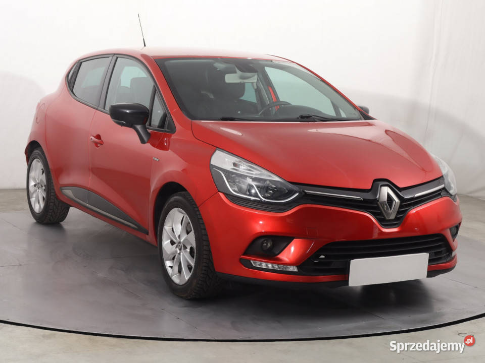 Renault Clio 12 16V Rok produkcji 2017 Katowice