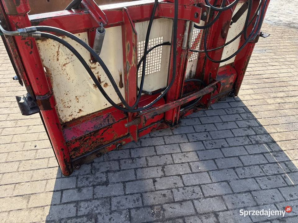 Wycinak do pryzm kiszonki niski bVL 145D bel Myszyniec