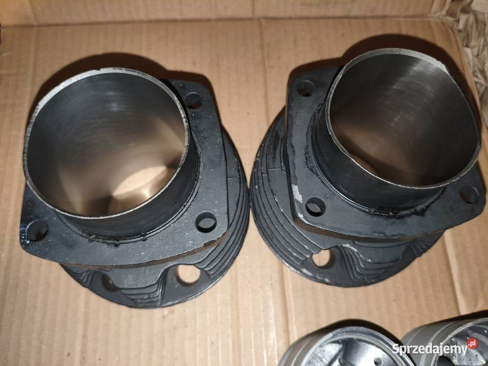 Cylindry szlifie 7850 z tłokami Almot 7844 Ural Leszno