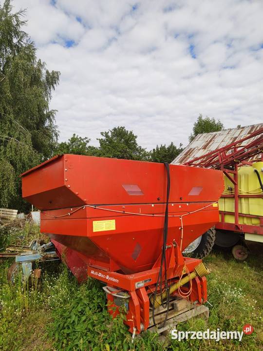 Rozsiewacz Kuhn MDS 921 25t Chełm