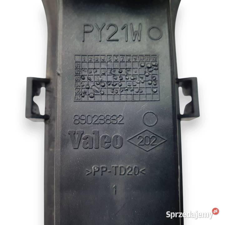 WKŁAD TYLNEJ LAMPY Renault Espace IV LIFT prawy Lampy tylne Chełm