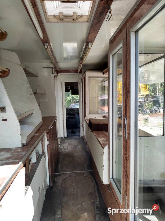 Mercedes Vario 614D silnik 42 Food TruckAuto Krasnystaw