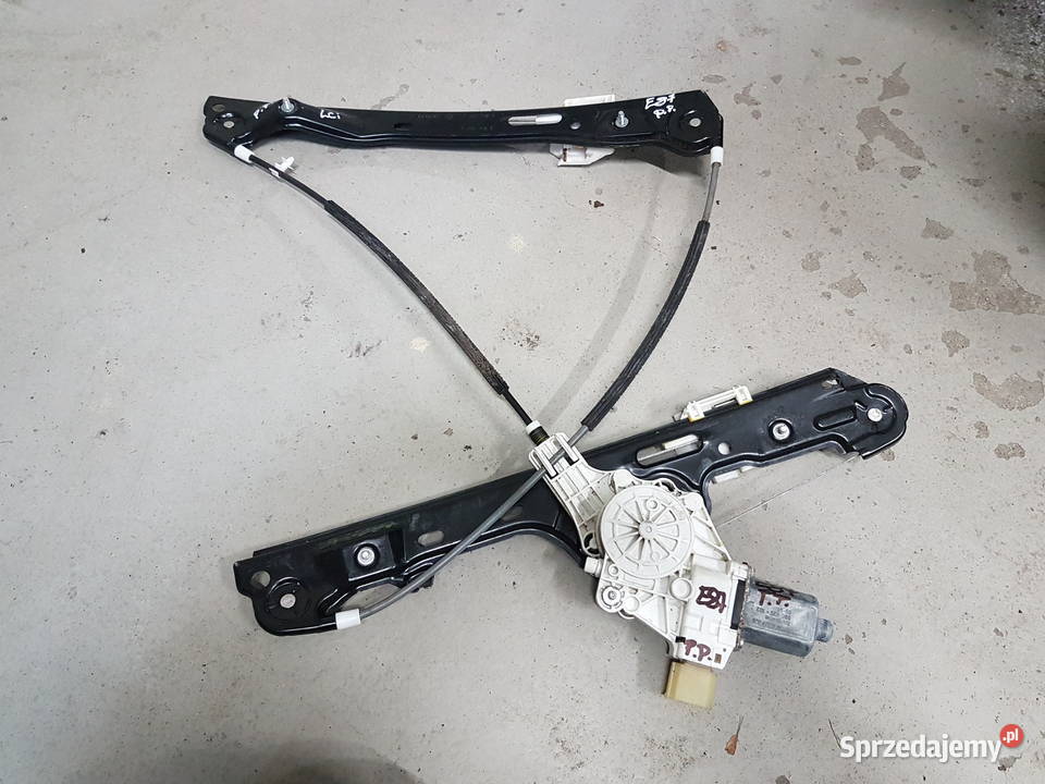BMW 1 E87 E90 PODNOSNIK SZYBY PRAWY PRZOD Turek