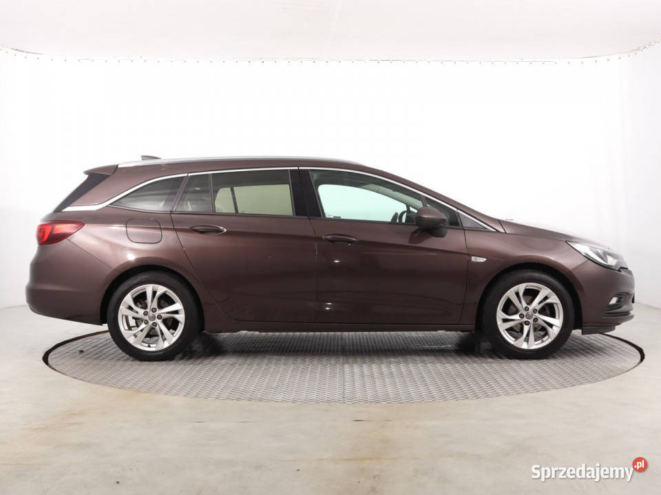 Opel Astra 14 T