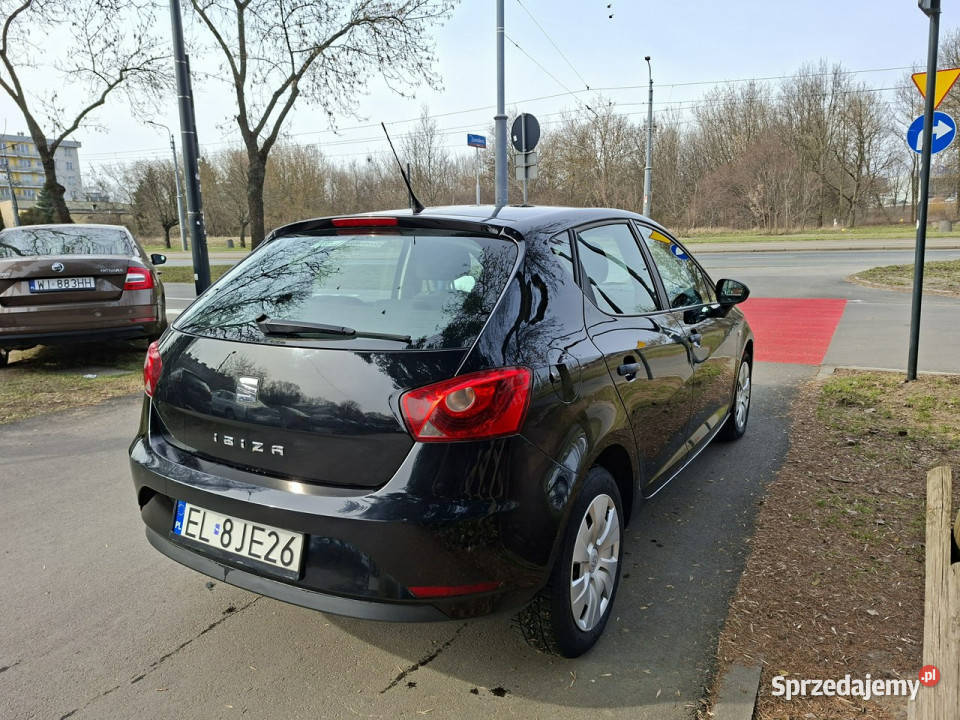 Seat Ibiza 10 mpi salon polska IV 2008 Rok produkcji 2017 łódzkie Łódź sprzedam