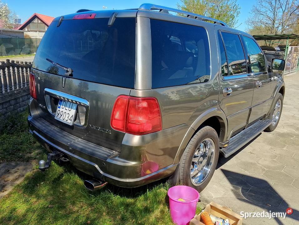 Samochód Lincoln Navigator Góra