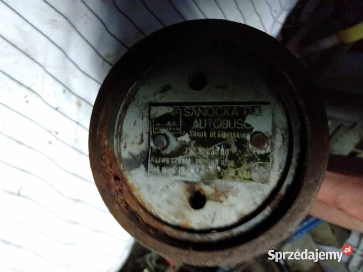 Siłownik wywrotu przyczepa Autosan D732