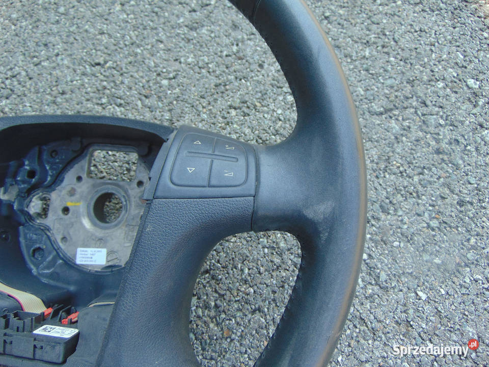 KIEROWNICA MULTIFUNKCYJNA Skoda Octavia II osobowe Ryki