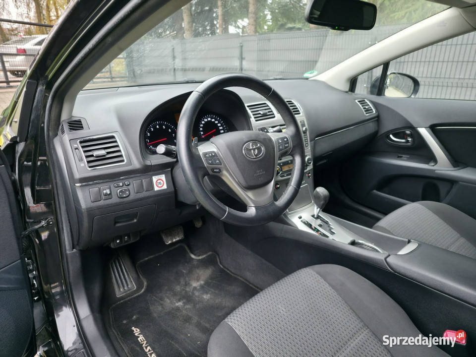 Toyota Avensis 18 Benzyna Serwisowany Gwarancja świętokrzyskie Piekoszów sprzedam