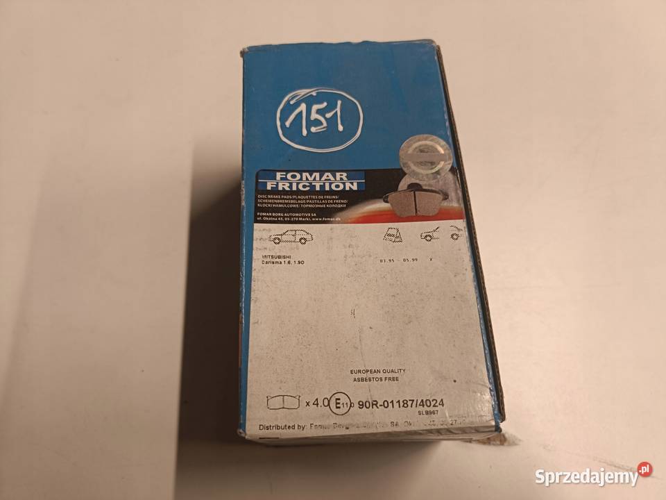 Mitsubishi Carisma I PRZEDNIE KLOCKI HAMULCOWE Rudka