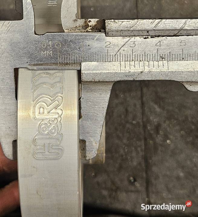 Dystanse przykręcane HR 5x100 25 mm 571 Jarosław