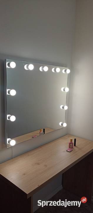 Lustro do wizażu STYLE Tafla 9075 11żarówek LED