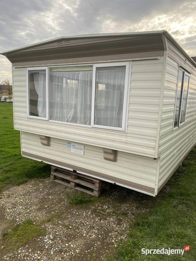 Domek holenderski angielski przyczepa kempingowa
