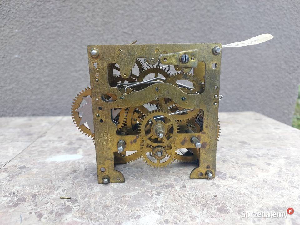 577 Mechanizm starego zegara miniatury Junghans Tczew