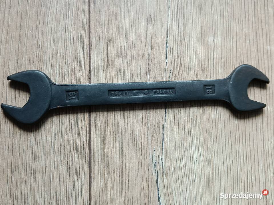 PRL nowy klucz płaski 1819 made in Poland DERBY Biała Podlaska