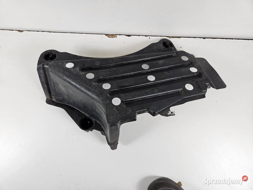 SEAT ARONA OSŁONA PODWOZIA 6F0825205 osobowe Międzychód sprzedam