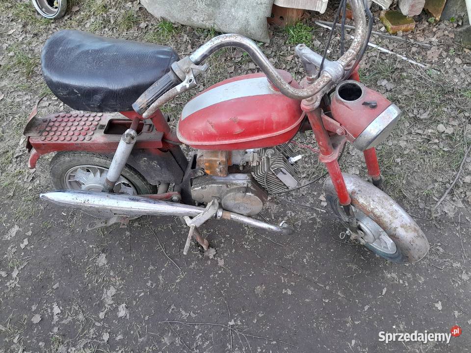 Motorynka M2 węgierska czerwona Świerzawa