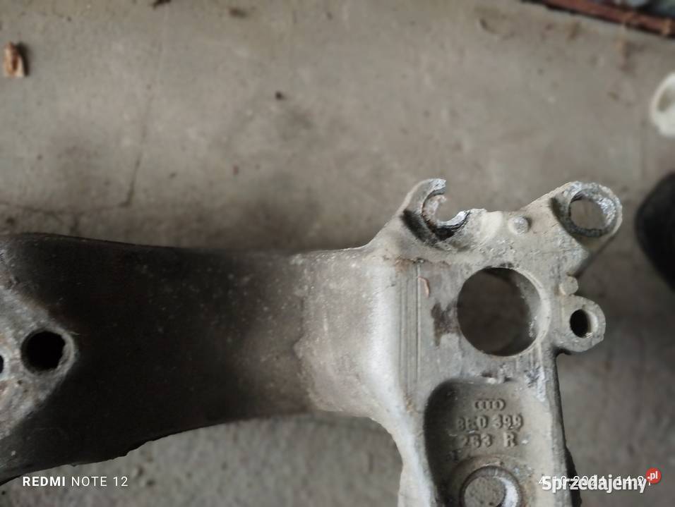 Audi A4B6B7 łapa podpora skrzyni biegów 19 Tdi Krosno